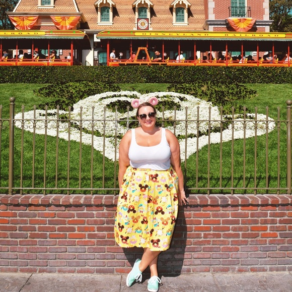 Meet your Posher, Kelsey - Picture 4 of 4